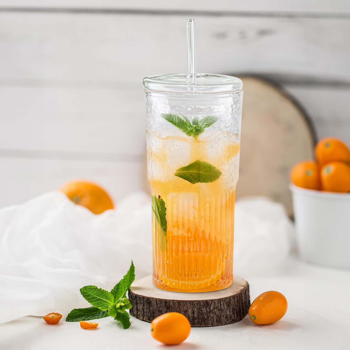 22 oz Clear Borosilicate Glass Tumbler with Straw and Lid, Set of 2 F312478